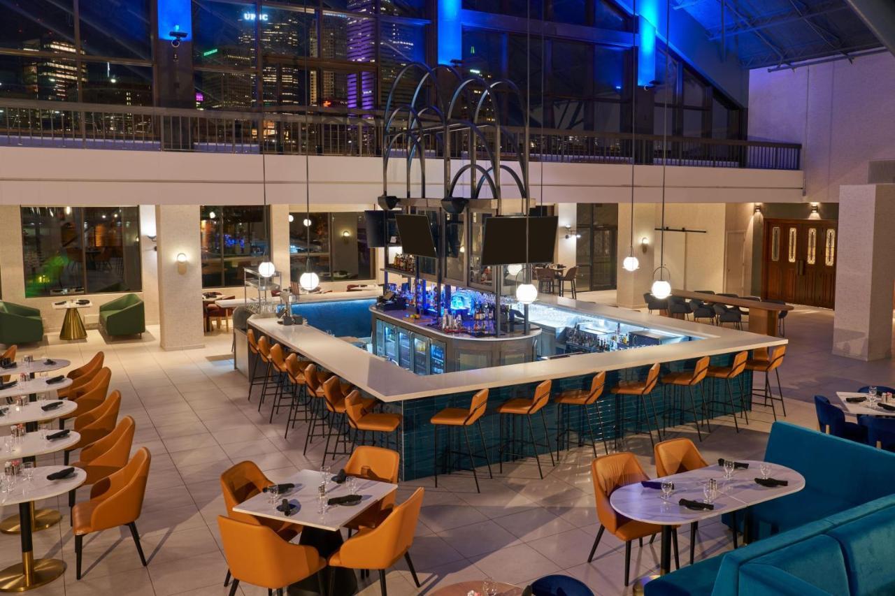 Sheraton Pittsburgh Hotel At Station Square Exteriör bild