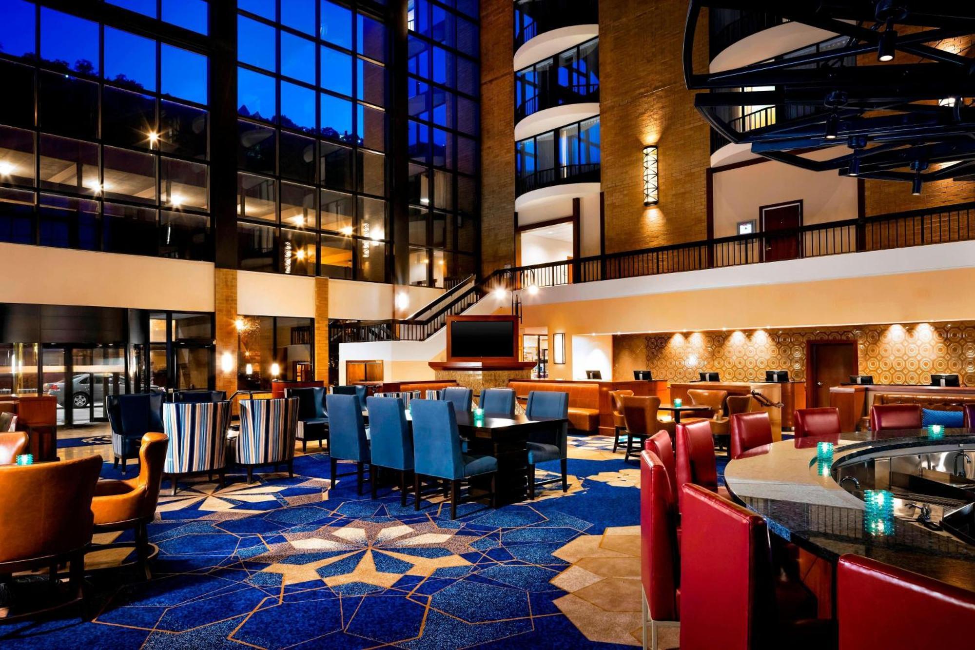 Sheraton Pittsburgh Hotel At Station Square Exteriör bild